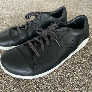 Vivobarefoot 43 Geo Court II Wild Hide Leather